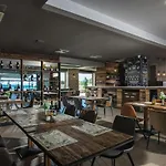 Aparthotel - With A Large Terrace And Direct Access To The Sea