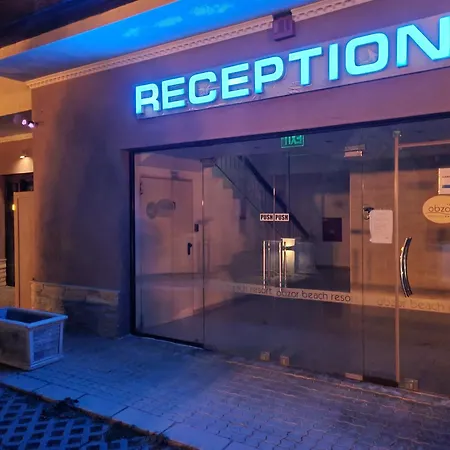 - With A Large Terrace And Direct Access To The Sea * Obzor