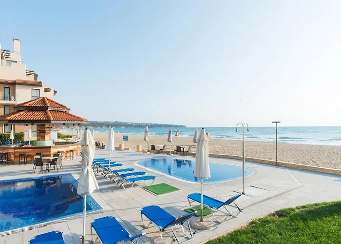 - With A Large Terrace And Direct Access To The Sea Aparthotel Obzor