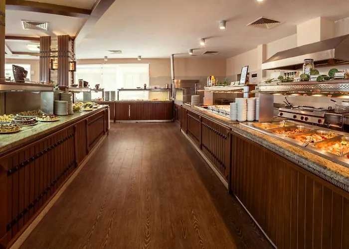 Aparthotel - With A Large Terrace And Direct Access To The Sea