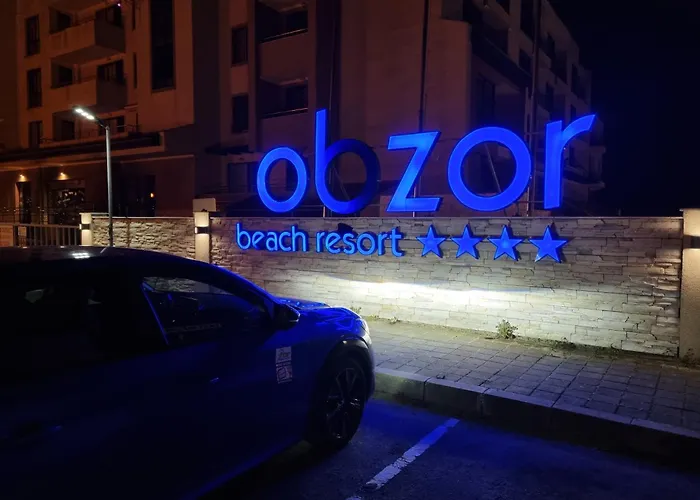 - With A Large Terrace And Direct Access To The Sea Aparthotel *